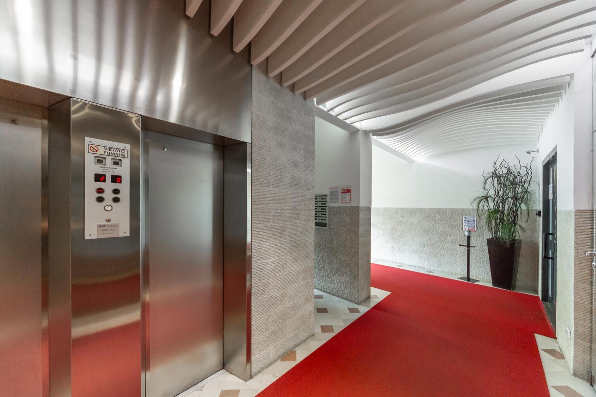 Moscova Luxury Home ميلان المظهر الخارجي الصورة
